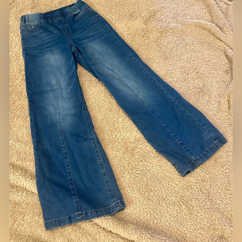 Wide Leg Pull on Jeans Size S